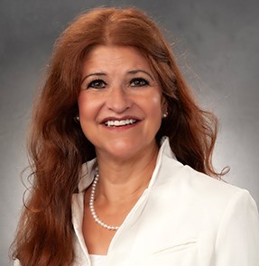 GSCS trustee candidate Lisa Lambert