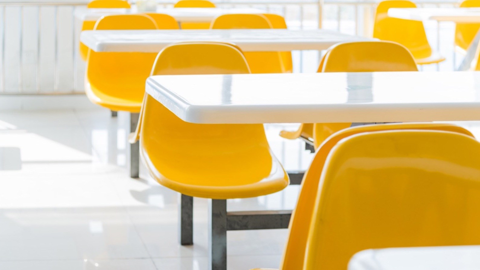 empty-cafeteria