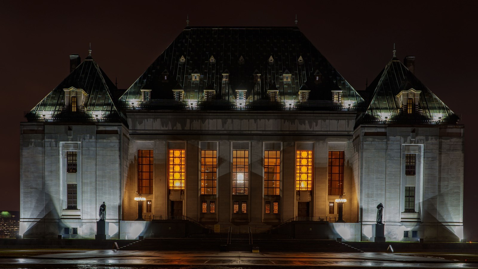 supreme-court-canada-building